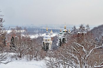 Kyiv sightseeing tours in winter
